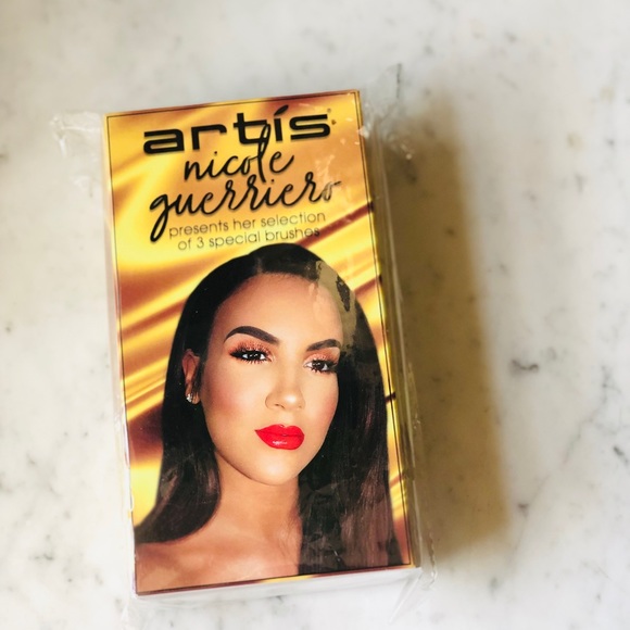 NIB Artis Nicole Guerriero 3-pc Special Brush Set - Picture 3 of 3